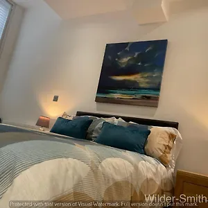 Stylish 2-bed Luxury In Nottingham